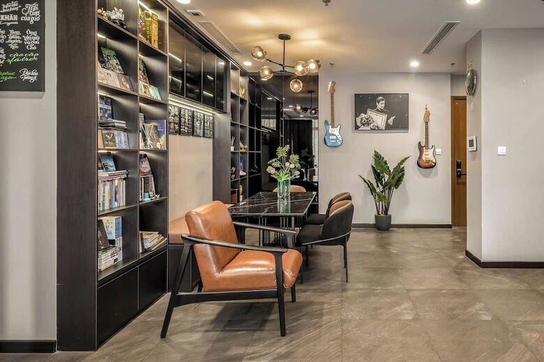 Hotel Lyshing Apartment In Vinhomes Luxury Landmark