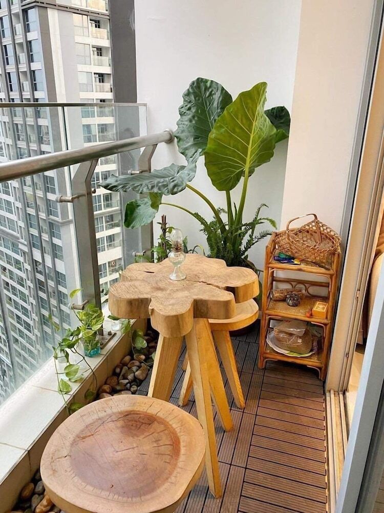 Hotel Lyshing Apartment In Vinhomes Luxury Landmark