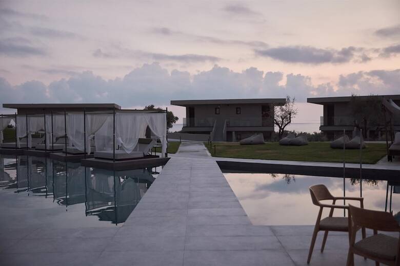 Hotel King Jason Zante ? Designed For Adults