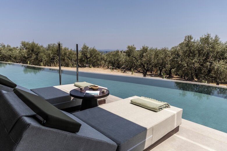 Hotel King Jason Zante ? Designed For Adults