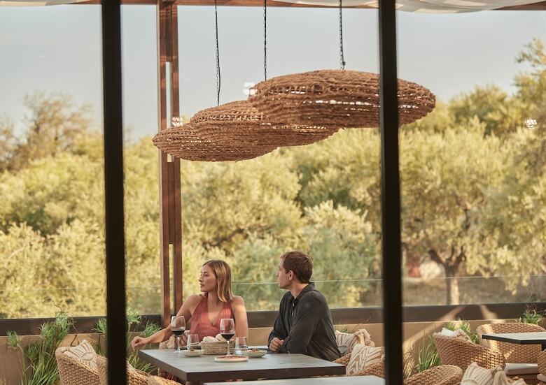 Hotel King Jason Zante ? Designed For Adults