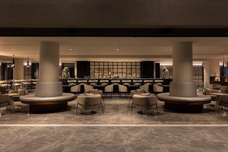 Hotel King Jason Zante ? Designed For Adults