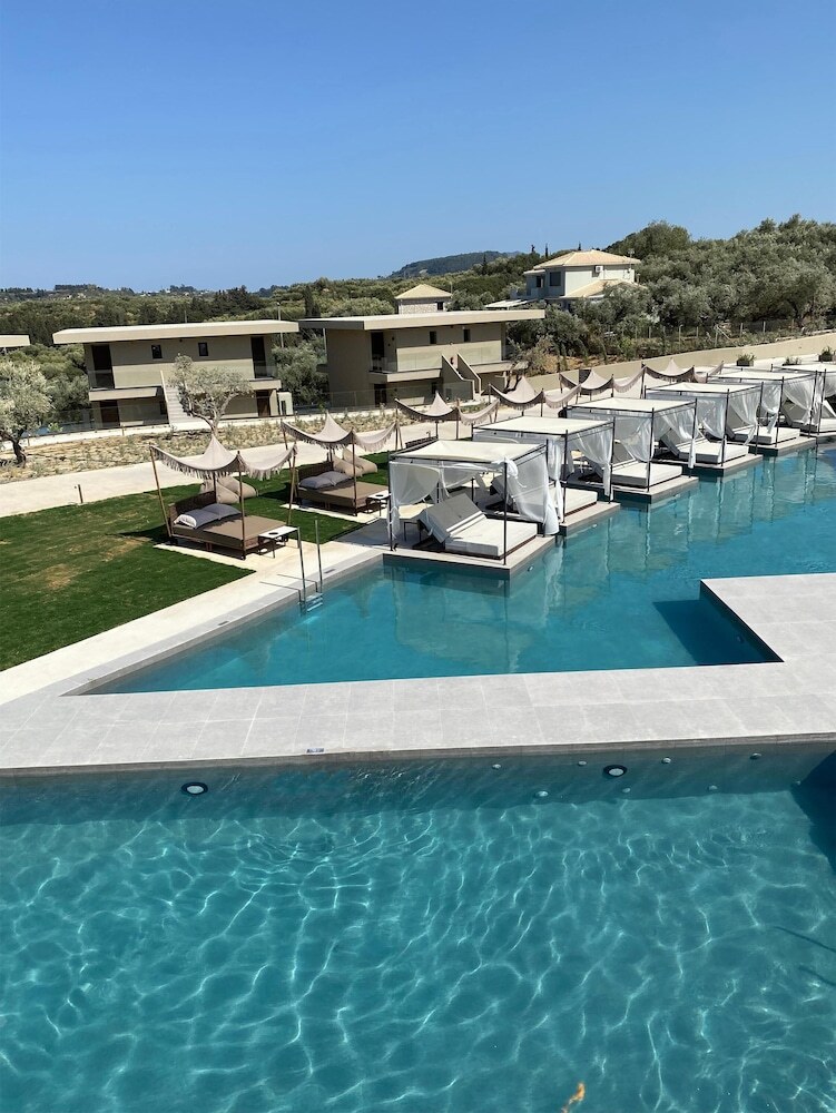 Hotel King Jason Zante ? Designed For Adults