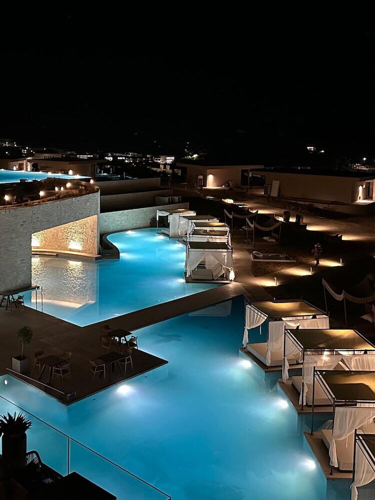 Hotel King Jason Zante ? Designed For Adults