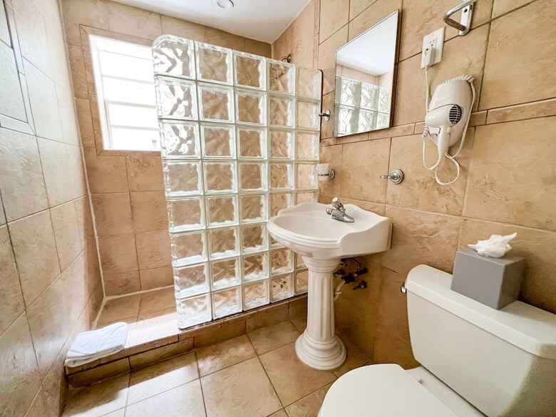 La Casa A North Beach Village Resort Hotel