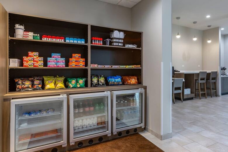 Hotel Comfort Suites Scottsdale Talking Stick Entertainment District