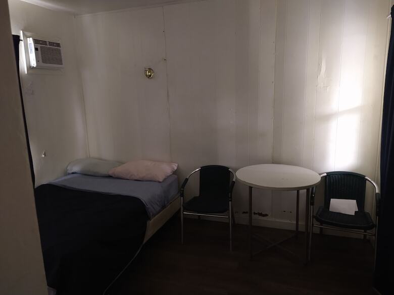 El Amigo Motel