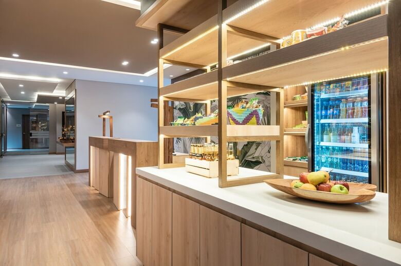 Hotel Fairfield By Marriott Medellin Sabaneta