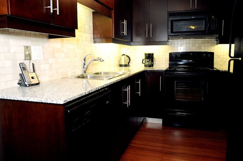 Aparthotel Jj Furnished Apartments Downtown Toronto: Element