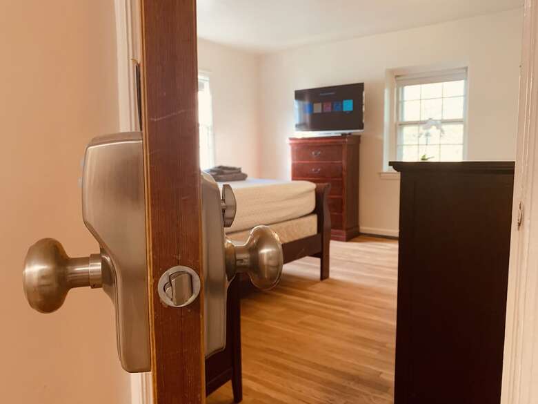Private Queen Bedroom Garvin