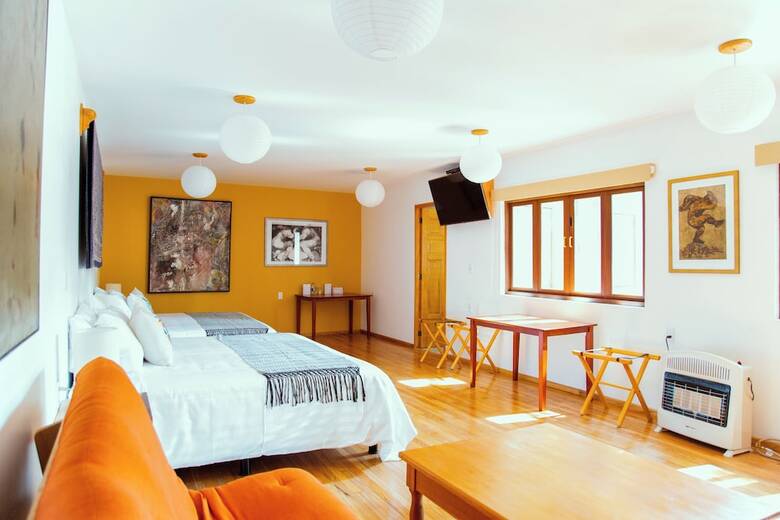 Casa Jacinta Guest House