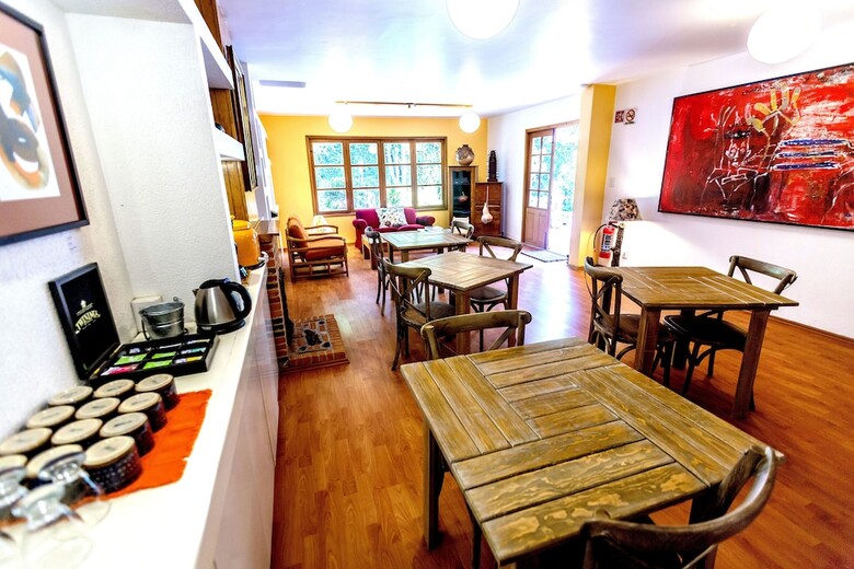 Casa Jacinta Guest House