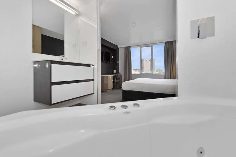 Allurity Hotel