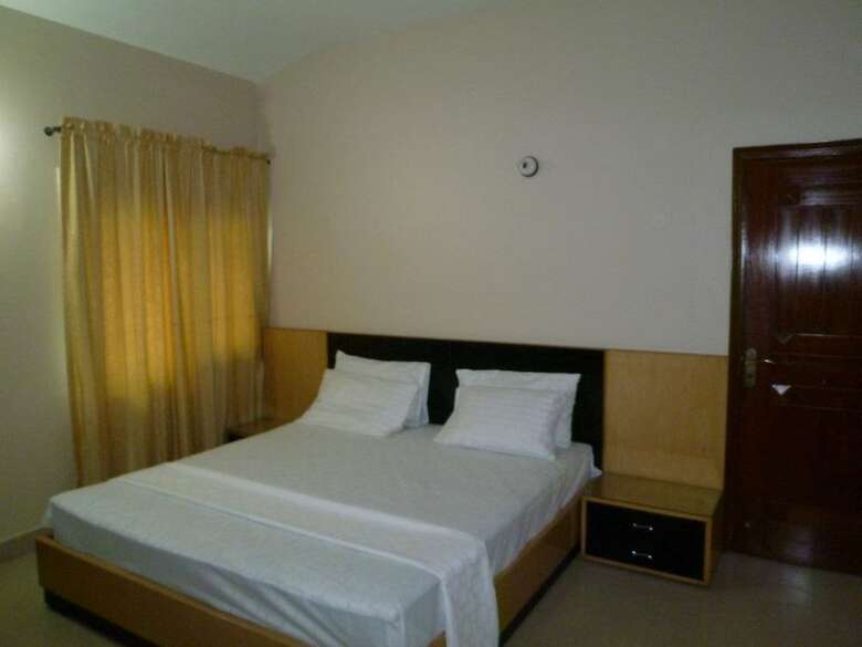 Hotel New Grace Inn