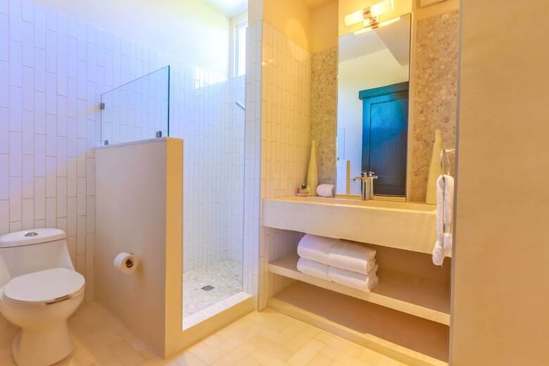 Bed & Breakfast Villa Encantada By Coco B Isla