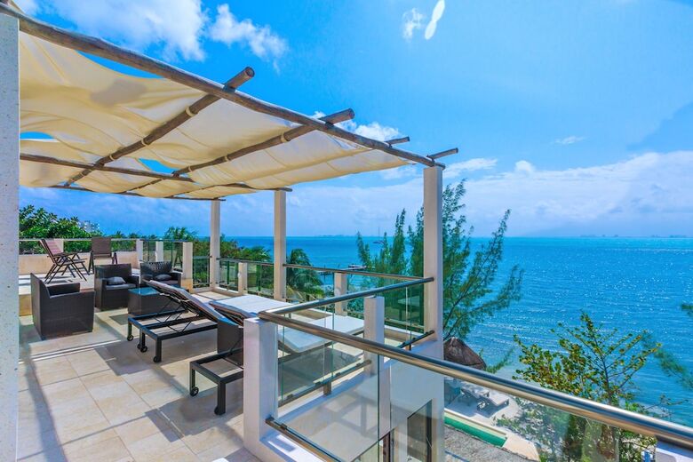 Bed & Breakfast Villa Encantada By Coco B Isla
