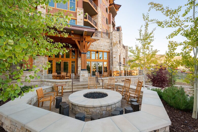 Hotel Escala Lodges By Luxury Mountain Destina