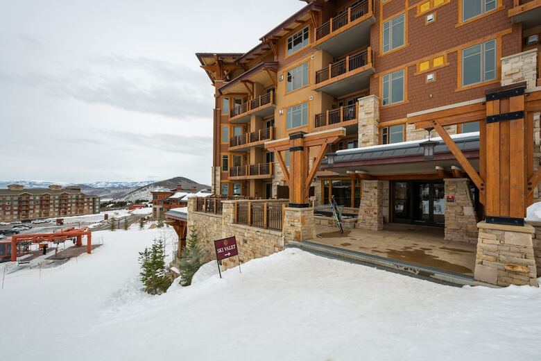 Hotel Escala Lodges By Luxury Mountain Destina