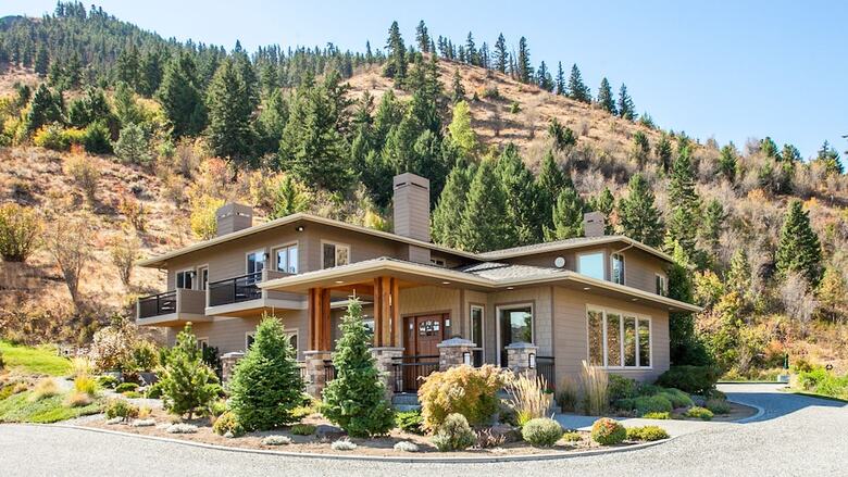Bed & Breakfast Cascade Valley Inn
