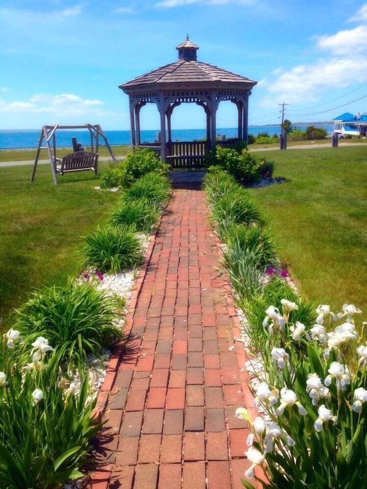 Hotel Mariner's Point Resort