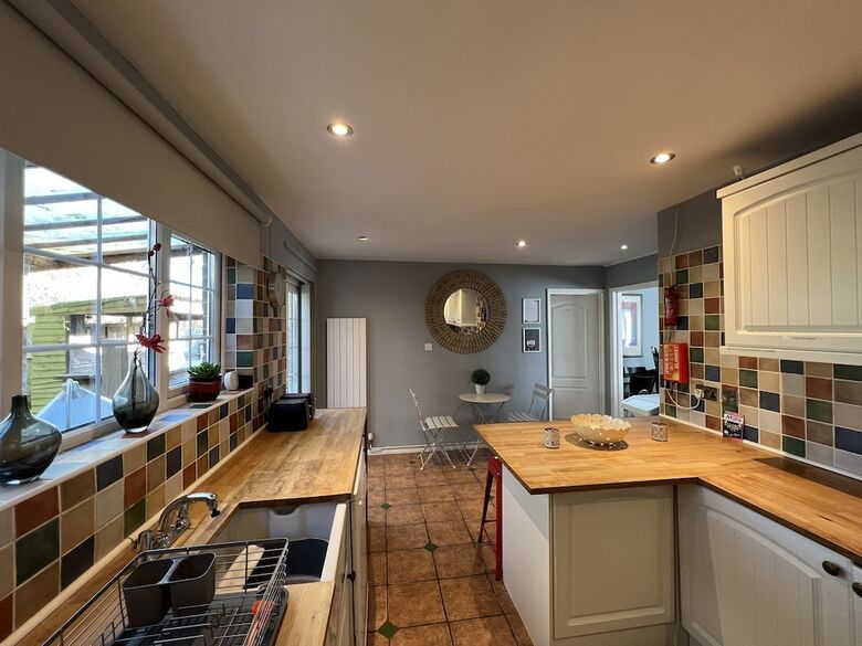 Lancaster Close Serviced Accommodation