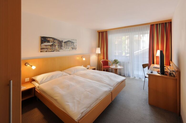 Alpine Hotel Perren