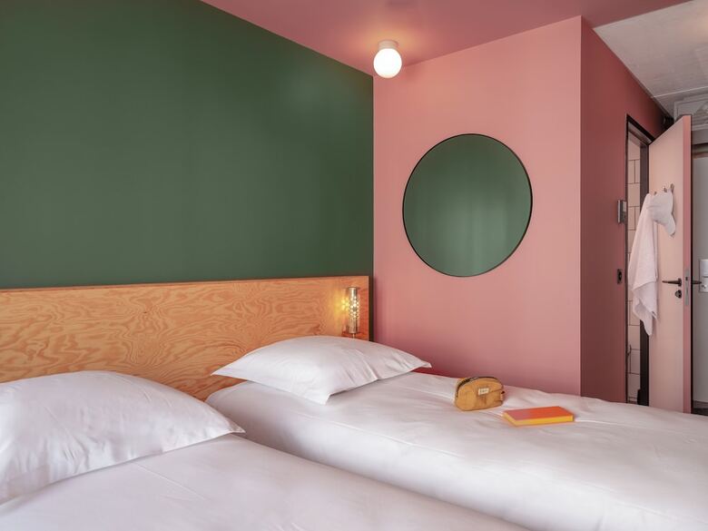 Eklo Hotels Bordeaux City Center Bastide