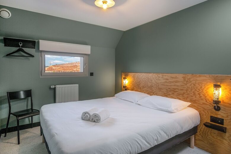 Eklo Hotels Bordeaux City Center Bastide
