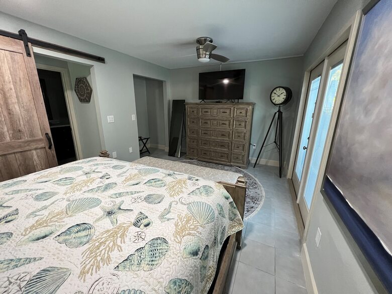 Hotel Tarpon Tale Inn