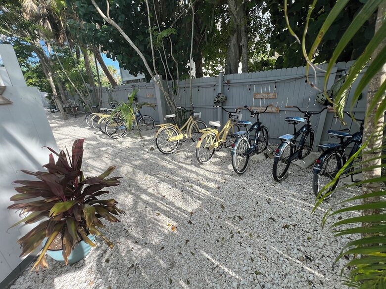 Hotel Tarpon Tale Inn