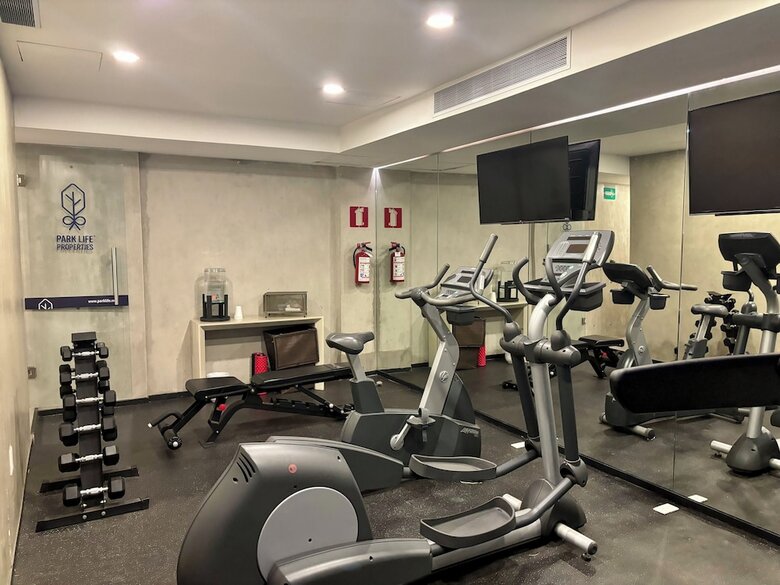 Apartamentos Park Life Condesa Hip�dromo