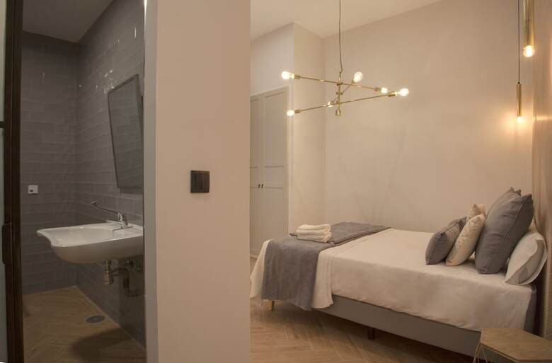 Pension Suites You Soho