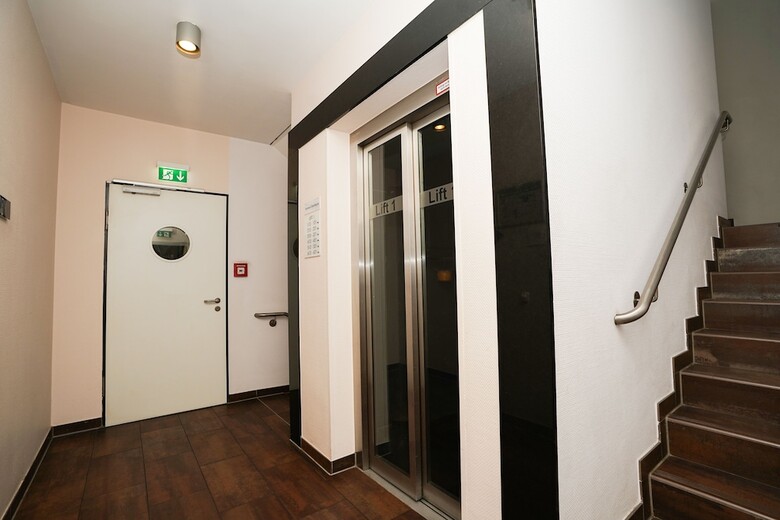The Atrium Hotel