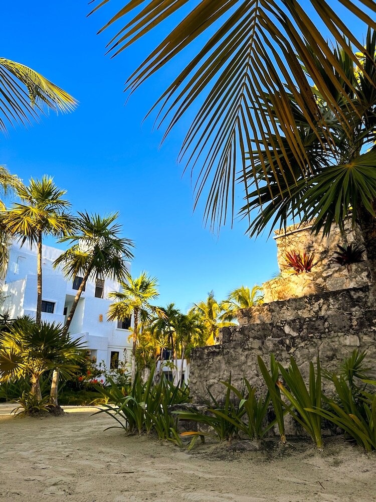 Alito Tulum Hotel