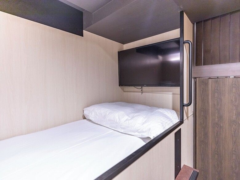 Trust Hotel
