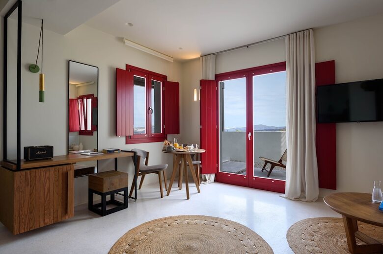 Potnia Theron Suites