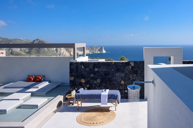 Potnia Theron Suites