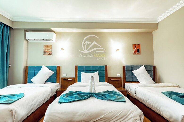 Pyramids Oasis Hotel