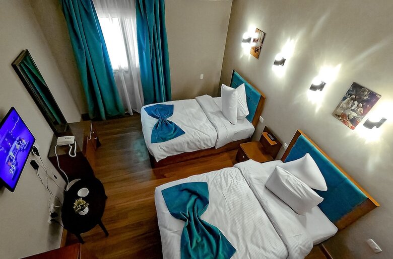 Pyramids Oasis Hotel