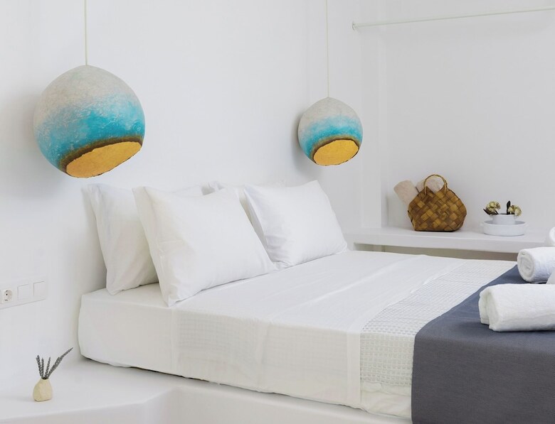 Voca Hotel & Suites