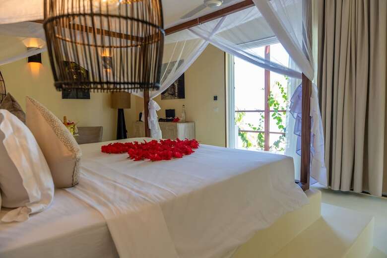 Alma Boutique Hotel
