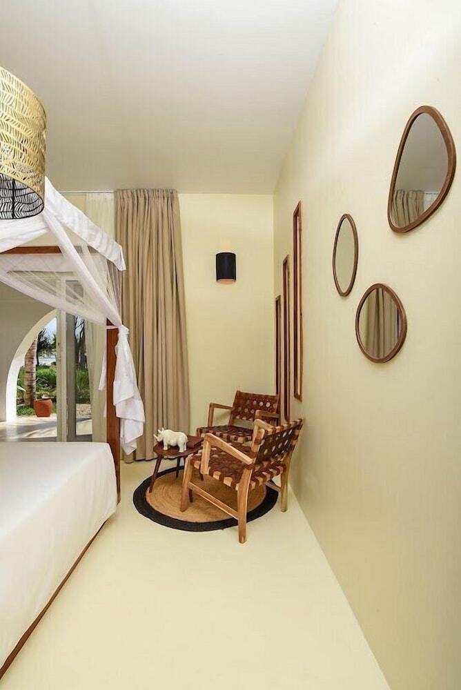 Alma Boutique Hotel