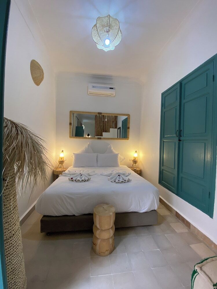 Riad 7 Saints