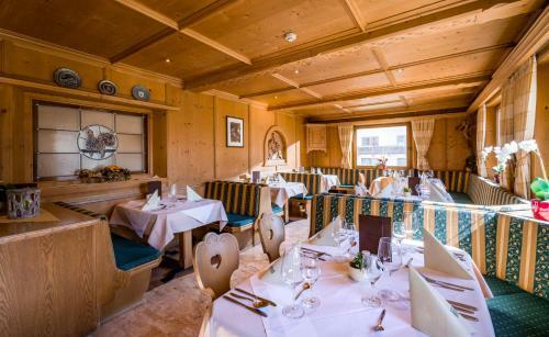 Hotel Alpina
