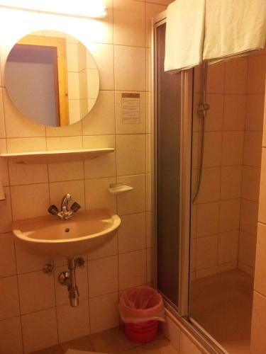 Hostal Pension Sch�nblick