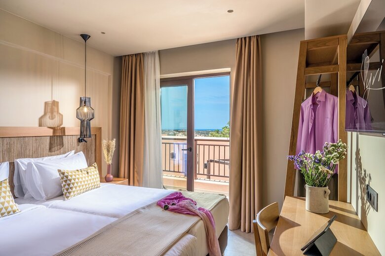 Hotel Pyri�
