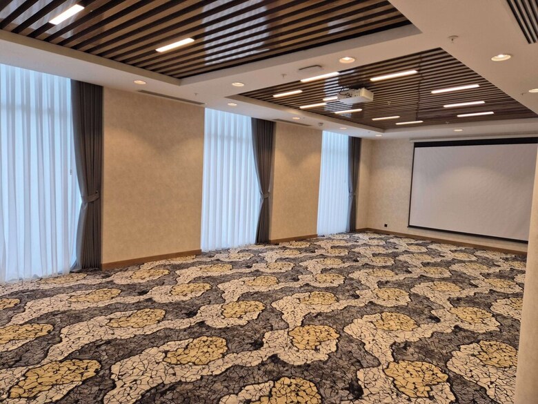 Hotel Hilton Garden Inn Termez Airitom