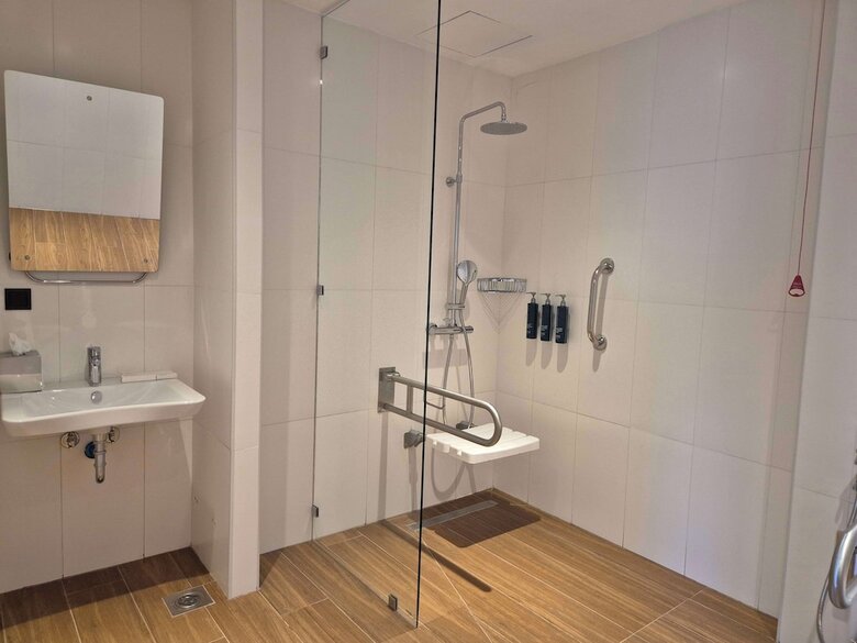 Hotel Hilton Garden Inn Termez Airitom