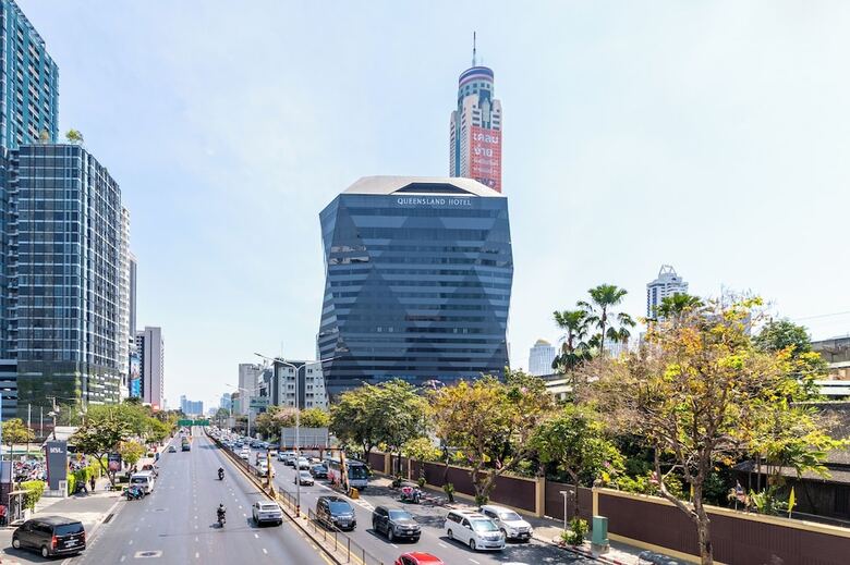 Queensland Hotel Bangkok