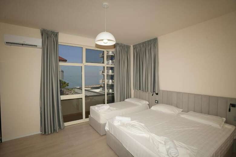 Sunset Hotel